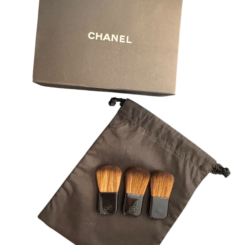 Authentic and brand new Chanel brush lot of 3